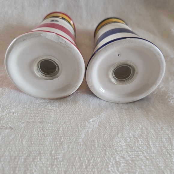 Lighthouse Salt And Pepper Shakers - Picture 8 of 10